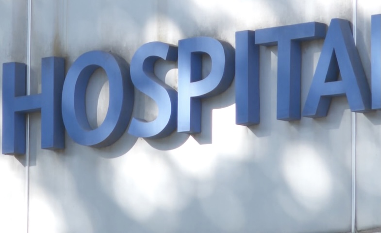 Ela precisou ser internada em estado grave, apresentou convulsões e precisou ser intubada na UTI. Nesta segunda-feira, (29 de setembro) Radharani recebeu alta e foi para o quarto.