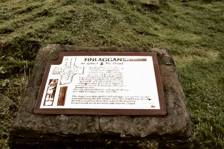 A pesquisa foi realizada entre 1989 e 1998. Agora, está tudo detalhado no livro Archaeology of Finlaggan, Islay.