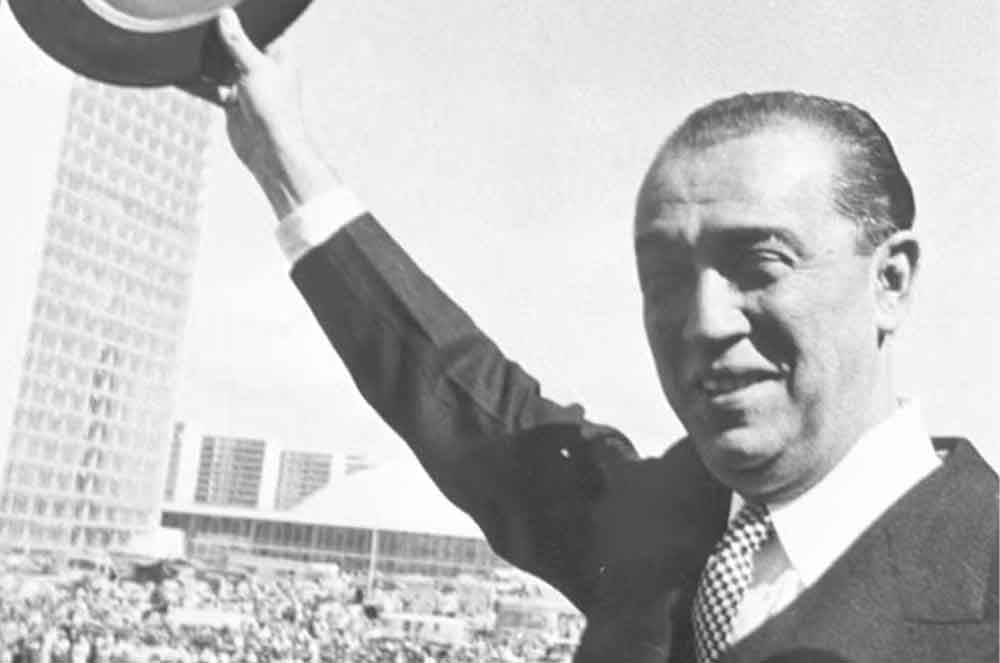 Durante uma atualização no acervo do Museu Histórico e Geográfico de Poços de Caldas, no Sul de Minas Gerais, a estagiária Jussara Soares fez uma descoberta histórica relativa a Juscelino Kubitschek. 
