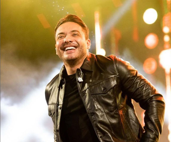 A partir de 2015, Safadão passou a dividir o pódio dos cachês mais caros do Brasil, juntamente com artistas como Roberto Carlos, Ivete Sangalo e Jorge e Mateus.