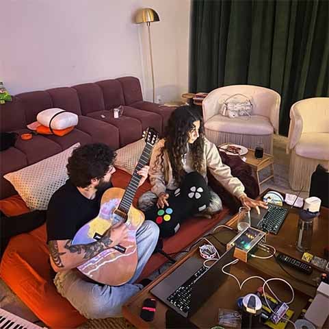 Ela ainda enfatizou que o timbre, o modo de cantar e o legado da artista reverberam especialmente entre quem veio do interior do Brasil. 
