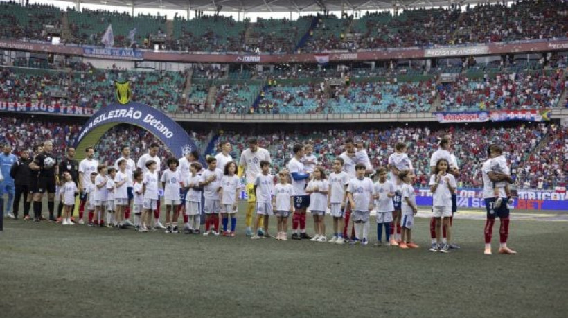 Técnico do Palmeiras, Abel Ferreira chegou a culpar gramado por derrota e lesões. Filipe Luís, do Fla, demonstra preocupação