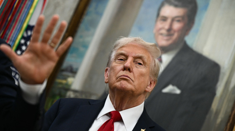 ￼TRUMP no Salão Oval da Casa Branca