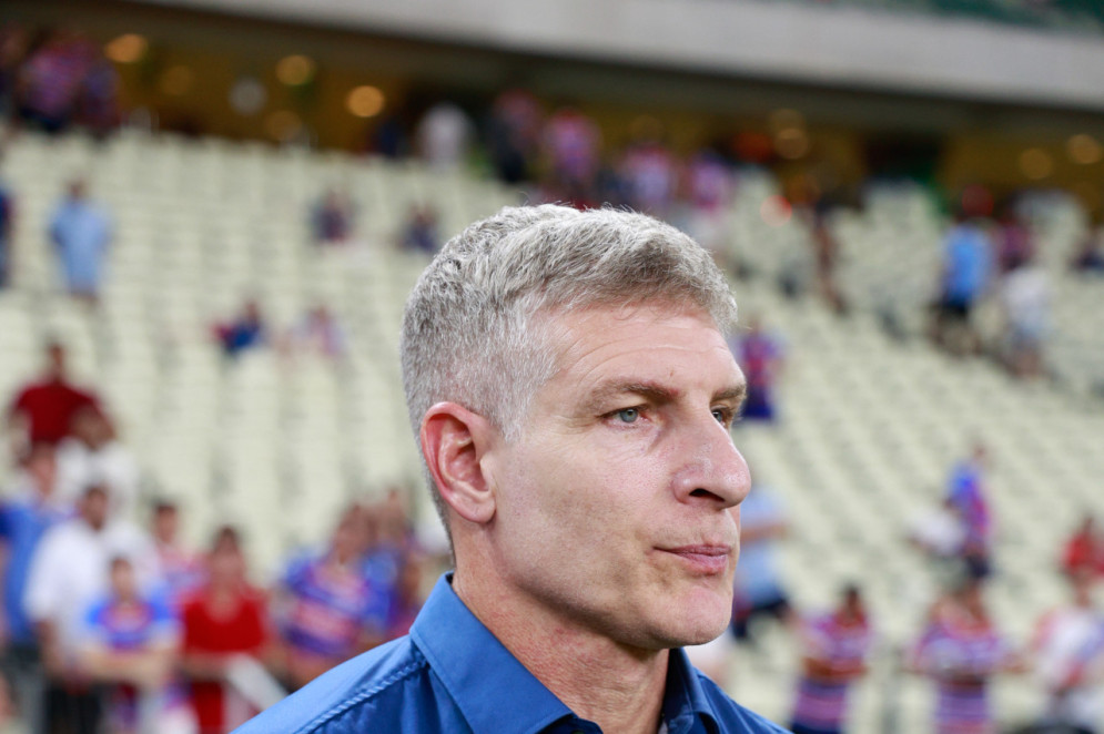 Fortaleza venceu quatro e perdeu quatro com Martín Palermo (Foto: FCO FONTENELE)