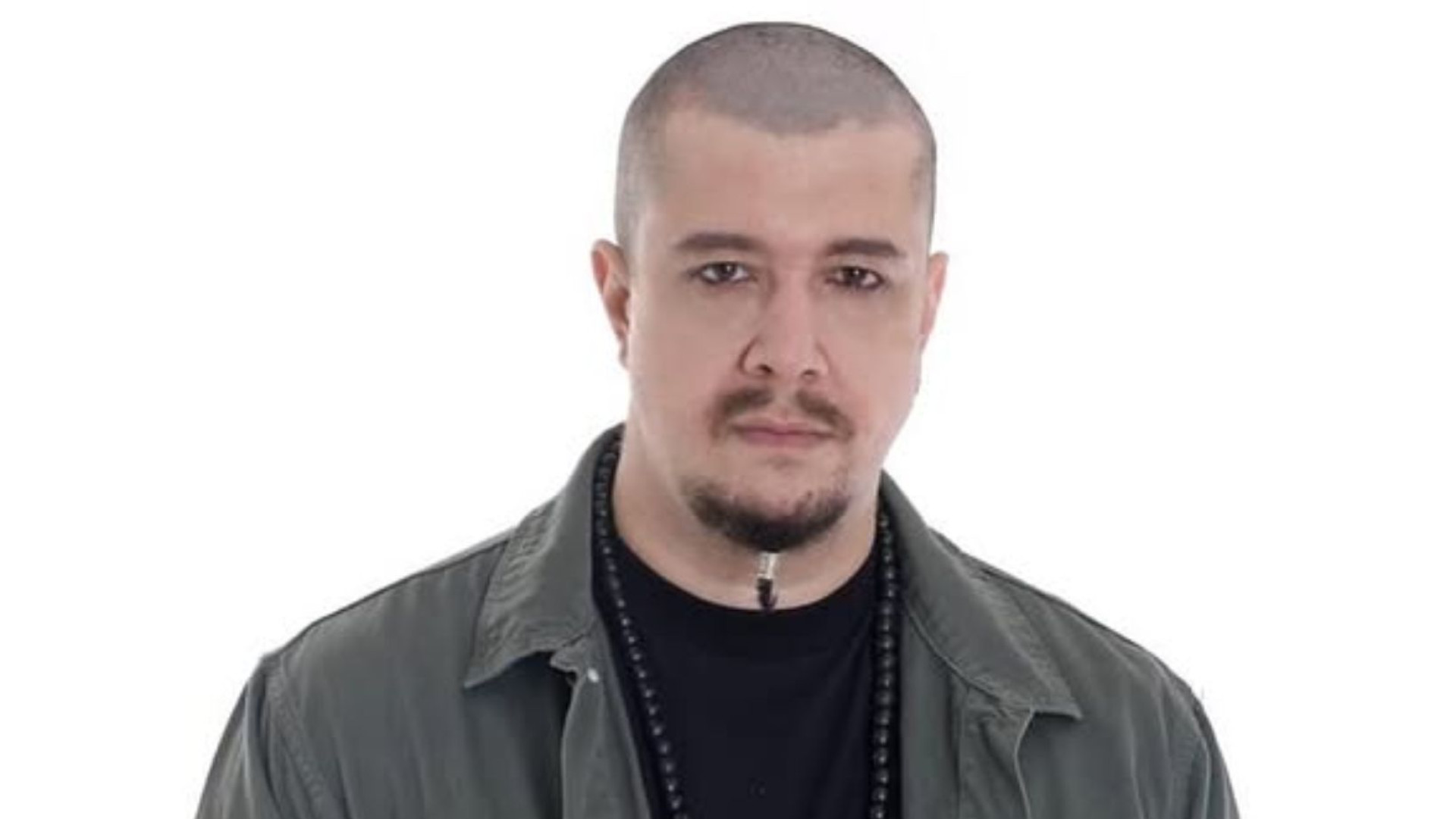 Cantor Bruno Boncini (ex Malta) se apresenta no Pub 5 Elementos neste s&aacute;bado,4