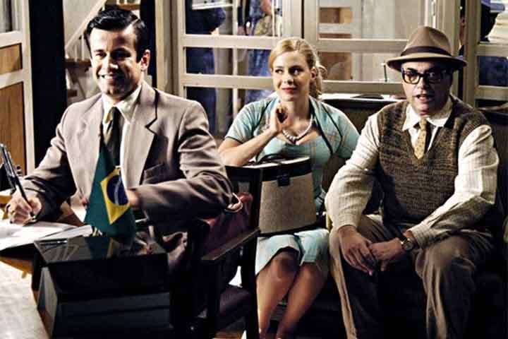 Ela também dirigiu e roteirizou o curta-metragem “Aquele Abraço”. Sua direção no documentário “Divinas Divas”, de 2017, foi amplamente elogiada. 
