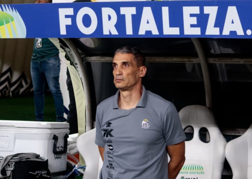 Vojvoda reencontra o Fortaleza como treinador do Santos em partida pelo Brasileirão