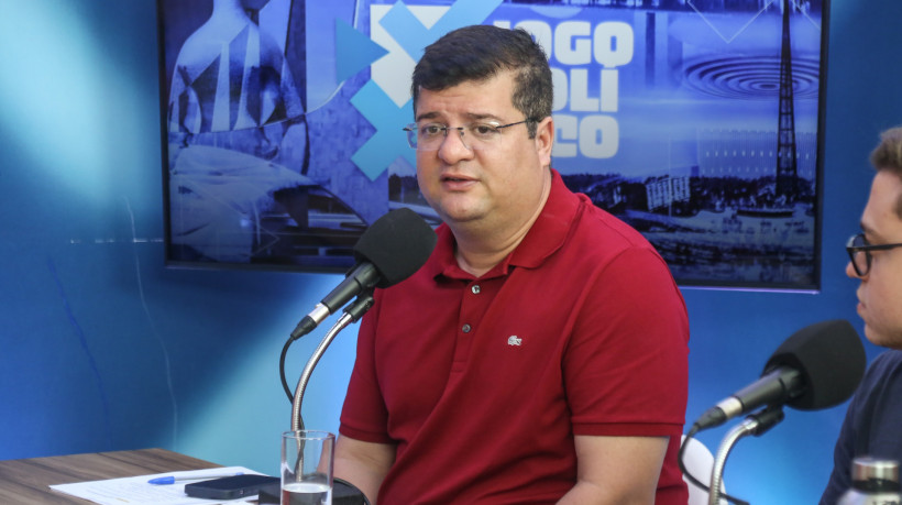 Bruno Mesquita (PSD), l&iacute;der de Evandro Leit&atilde;o (PT) na C&acirc;mara Municipal de Fortaleza