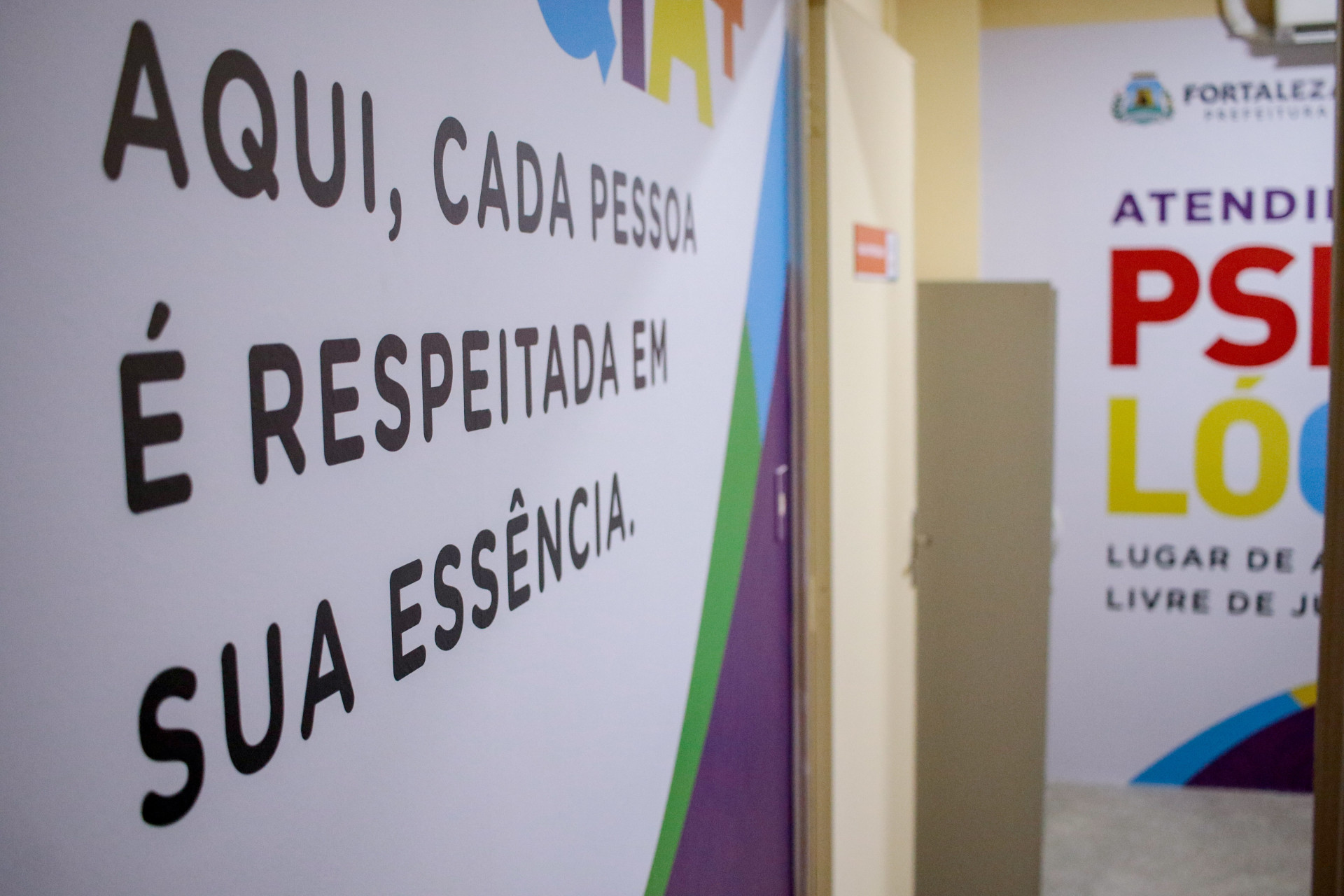 Prefeitura de Fortaleza inaugura Centro de Referência LGBTQIA+ Janaína Dutra no centro.