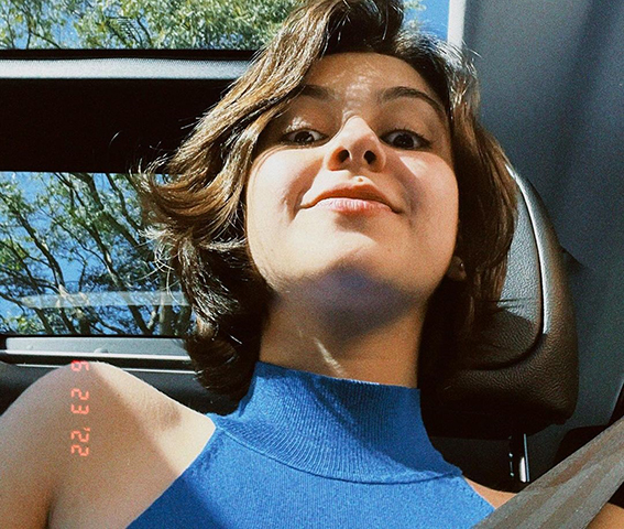 Nunca quis me pronunciar, e jamais para esconder das pessoas, e sim porque não tinha digerido o que aconteceu. Fui obrigada a externalizar de forma muito brutal o que vivi. Achei que poderia levar para o caixão toda aquela dor e, quando fui exposta, me senti extremamente vulnerável, declarou a atriz.
