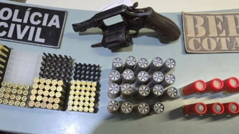 Polícia Civil do Estado do Ceará (PCCE) e da Polícia Militar do Ceará (PMCE) efetuaram a prisão em flagrante do suspeito do crime