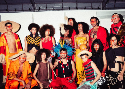 {'nm_midia_inter_thumb1':'https://www.opovo.com.br/_midias/jpg/2025/10/08/263x156/1_colecao_tremembe-37280196.jpeg', 'id_midia_tipo':'2', 'id_tetag_galer':'', 'id_midia':'68e6e2e48c7b6', 'cd_midia':37280196, 'ds_midia_link': 'https://www.opovo.com.br/_midias/jpg/2025/10/08/506x360/1_colecao_tremembe-37280196.jpeg', 'ds_midia': 'Sustentabilidade e diversidade são diferenciais da marca Tremembé', 'ds_midia_credi': 'Divulgação', 'ds_midia_titlo': 'Sustentabilidade e diversidade são diferenciais da marca Tremembé', 'cd_tetag': '1', 'cd_midia_w': '506', 'cd_midia_h': '359', 'align': 'Left'}