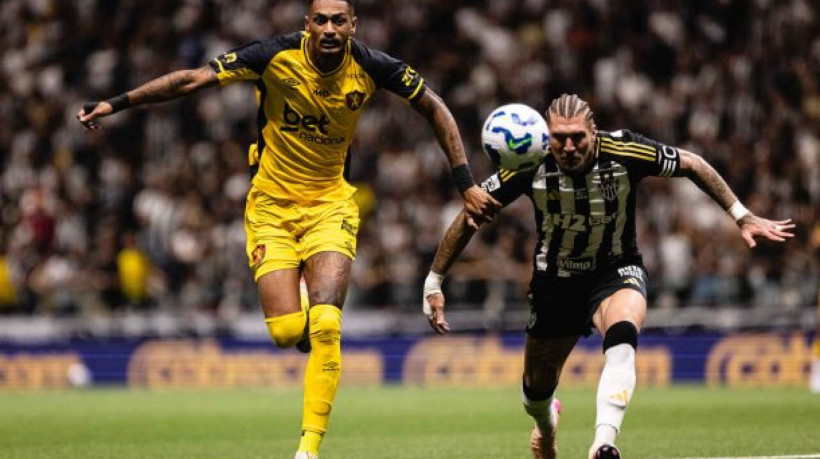 Zagueiro lesionou-se na vitória do Galo sobre o Sport, na última quarta-feira, e deve desfalcar o time por longo período