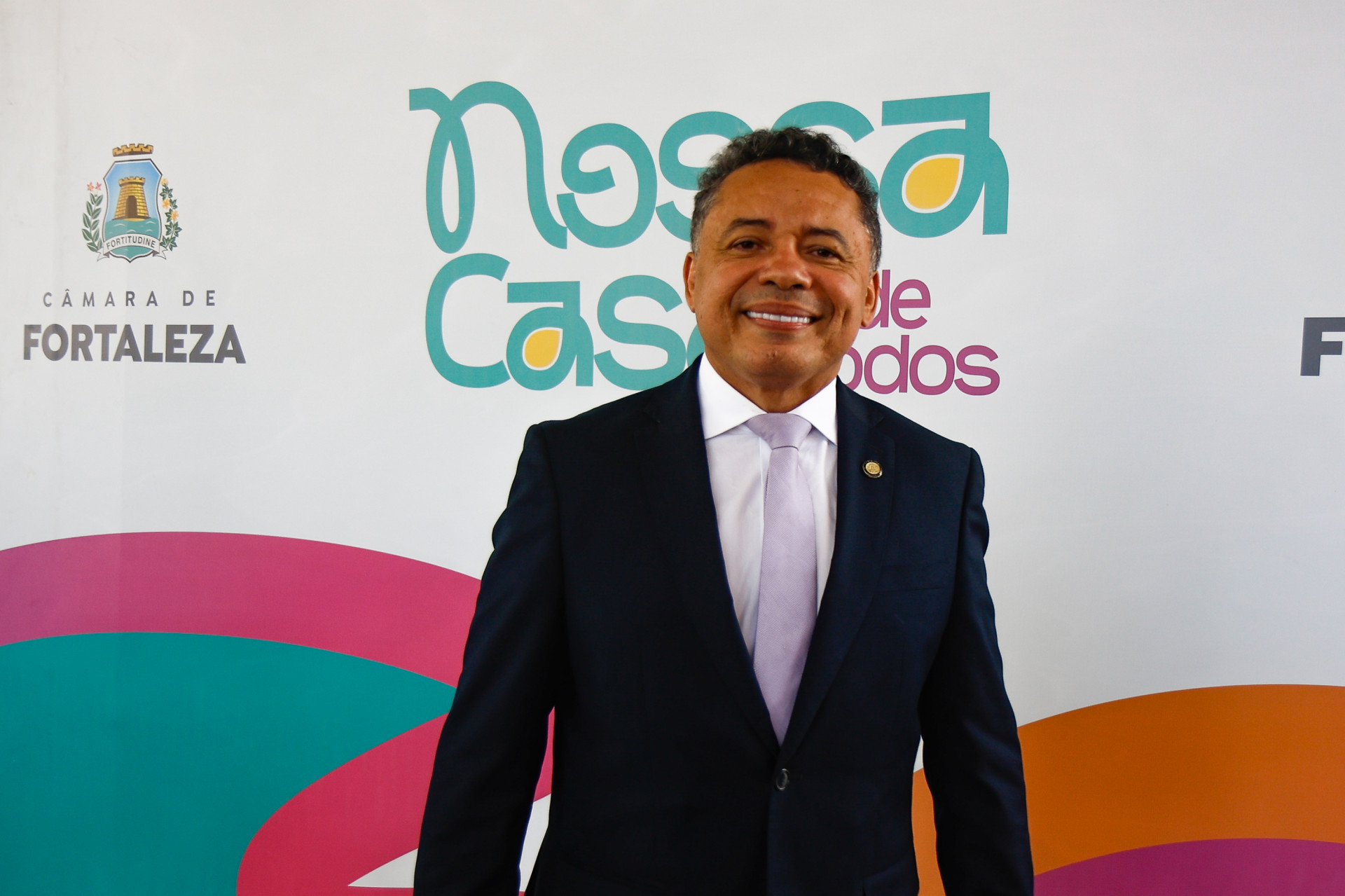 FORTALEZA, CEARÁ,  BRASIL- 09.10.2025: Tony Brito -vereador Psd. Sessão da Câmara Municipal de Fortaleza no Conjunto Ceará. (Daniel Galber/Especial para O POVO)