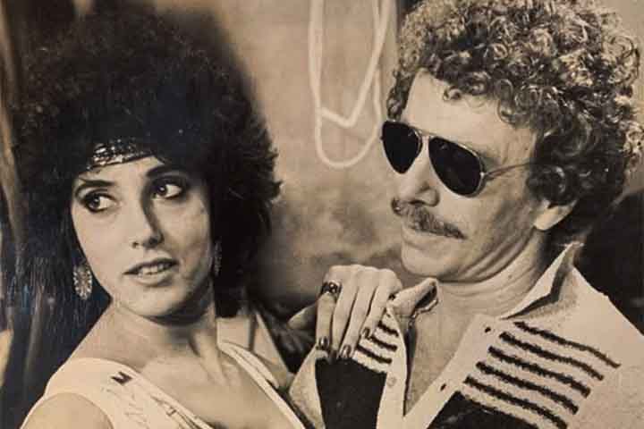 A sua estreia na televisão ocorreu em 1969, na novela “Algemas de Ouro”, na Record. Desde então, Bloch trabalhou em produções de diversas emissoras - Tupi, Manchete, Globo, SBT —, atuando em papéis que variam do protagonista ao antagonista. 
