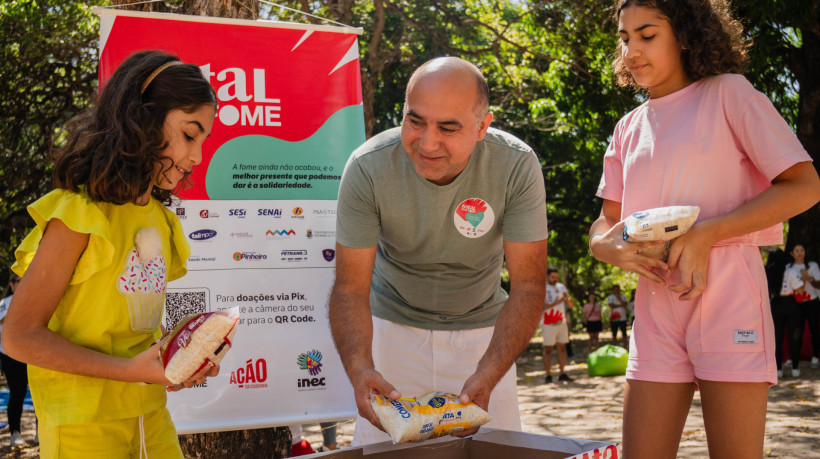 O evento de lançamento contou com atividades de pintura, alongamento e arrecadação de alimentos não perecíveis