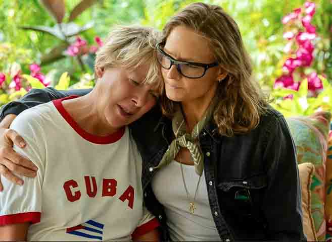 Foster se tornou uma das atrizes mais respeitadas de Hollywood, vencendo dois Oscars: por Acusados (1988) e O Silêncio dos Inocentes (1991). Em 2024, foi indicada novamente por Nyad e brilhou na 4ª temporada de True Detective.