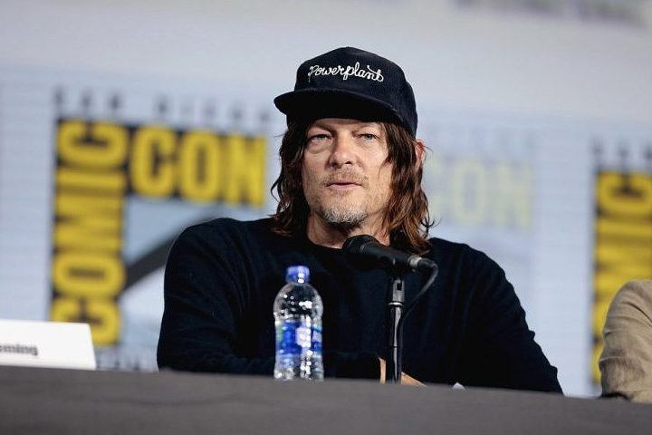 Antes da fama, Reedus trabalhou em uma loja da Harley Davidson em Veneza e realizou bicos como fotógrafo, escultor e artista de vídeo.