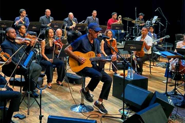 Fagner emplacou diversos sucessos em novelas, como Pedras que Cantam em Pedra sobre Pedra, Noturno, na obra Coração Alado, e Amor Escondido em Tieta.