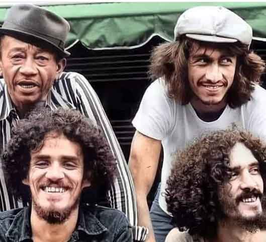 Ícone da Música Popular Brasileira, o experiente artista se mantém em intensa atividade criativa após mais de cinco décadas de uma trajetória marcante, que conquistou uma legião de fãs. 