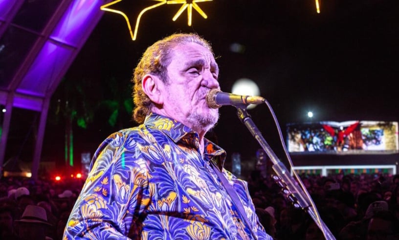 O cantor também passou a explorar novos caminhos, como no show “Zépultura”, realizado no Rock in Rio de 2013, em parceria com a banda Sepultura. 
