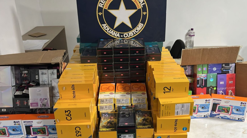 Carga irregular com tablets, smartphones e cigarros eletrônicos foi avaliada em R$ 487 mil 