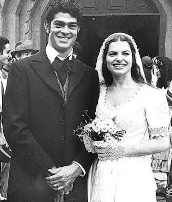 Em 1994, aceitou o convite do SBT para protagonizar o remake de As Pupilas do Senhor Reitor.
