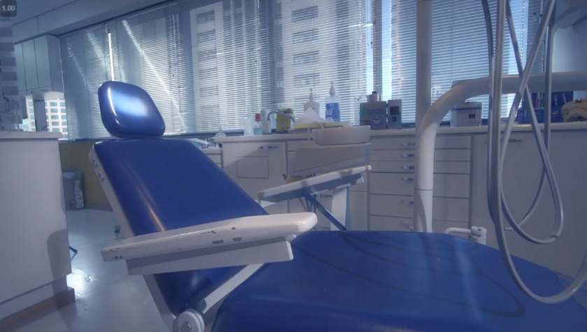 Segundo especialistas, a cirurgia para retirada desse dente é bem mais moderna que no passado, mas ainda assim invasiva, e precisa de cuidados. 