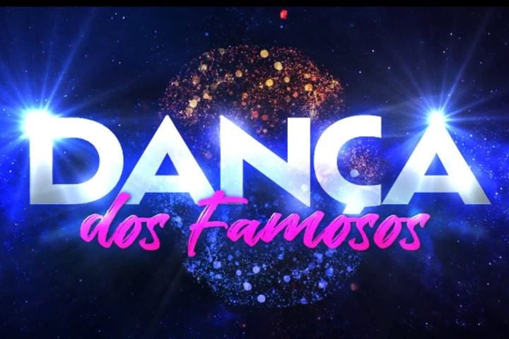 A versão brasileira da Dança dos Famosos foi criada em 2005, no Domingão do Faustão, e atualmente é exibida no Domingão com Huck. O programa já soma 22 temporadas.