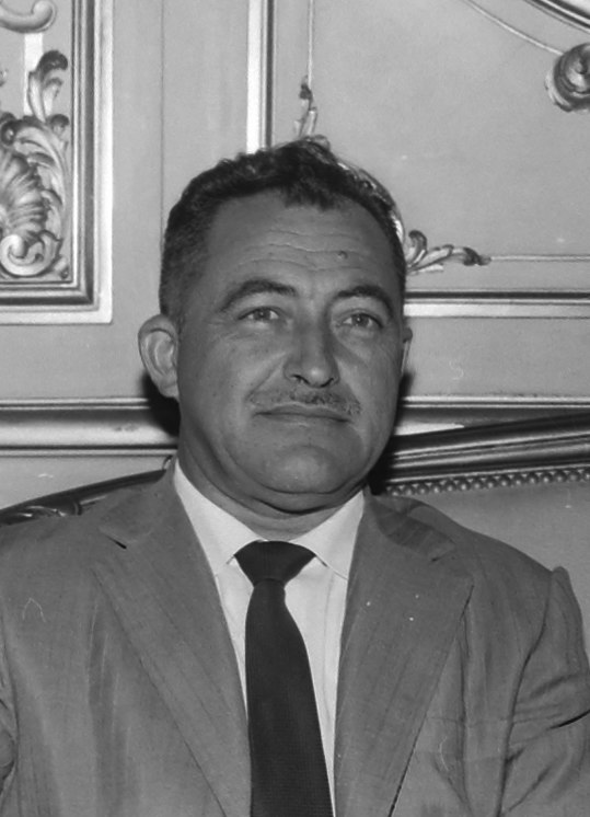 Durante o breve período em que essa nova forma de prisão foi utilizada em Noronha, de 1964 a 1967, 34 prisioneiros foram enviados para lá, incluindo o então governador de Pernambuco, Miguel Arraes, que ficou detido na ilha por 11 meses antes de ser exilado na Argélia.