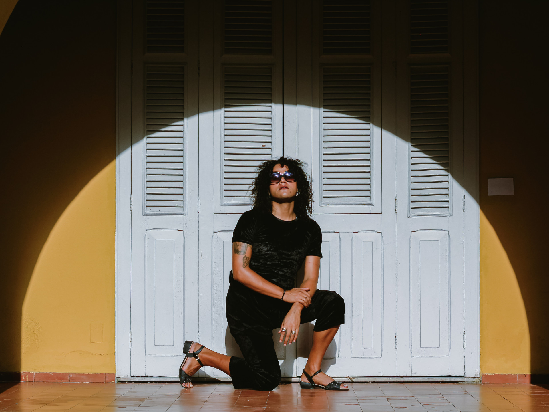 {'nm_midia_inter_thumb1':'https://www.opovo.com.br/_midias/jpg/2025/10/15/263x156/1_trojany_28-37391333.jpg', 'id_midia_tipo':'2', 'id_tetag_galer':'', 'id_midia':'68efe46955104', 'cd_midia':37391333, 'ds_midia_link': 'https://www.opovo.com.br/_midias/jpg/2025/10/15/trojany_28-37391333.jpg', 'ds_midia': 'Trojany trabalha diferentes materialidades em função de transmitir sua mensagem ', 'ds_midia_credi': 'Divulgação/Raul Plassman', 'ds_midia_titlo': 'Trojany trabalha diferentes materialidades em função de transmitir sua mensagem ', 'cd_tetag': '1', 'cd_midia_w': '1920', 'cd_midia_h': '1440', 'align': 'Left'}