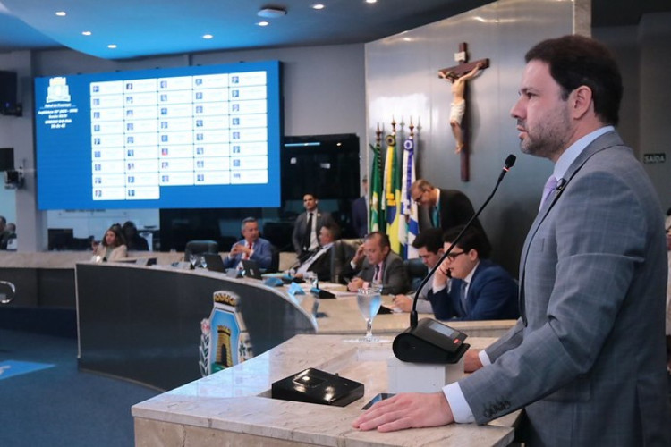 Leo Couto é o presidente da Câmara Municipal de Fortaleza