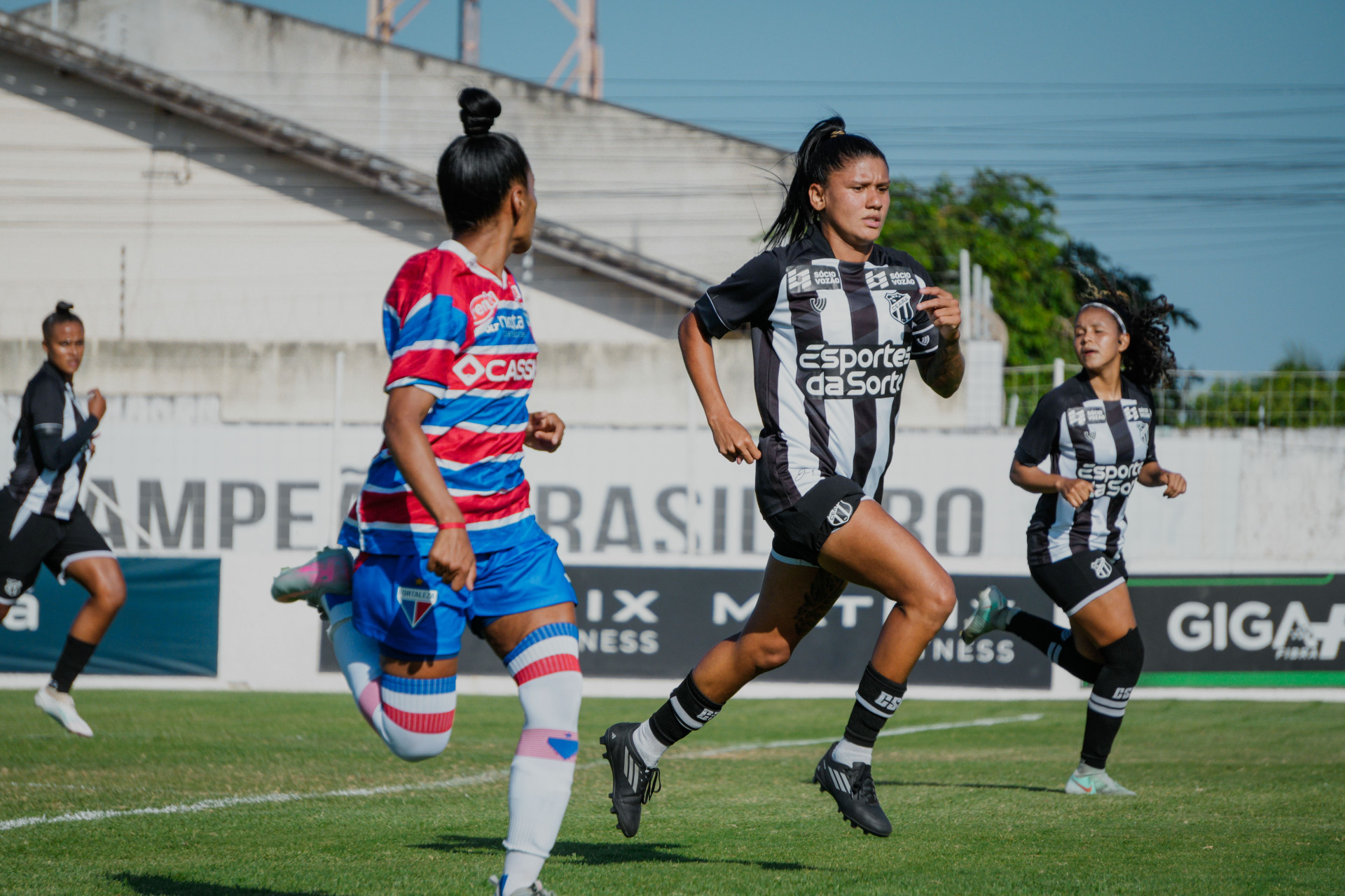 Primeiro Clássico-Rainha de 2025 terminou com empate entre Ceará e Fortaleza, de 1 X 1. A partida aconteceu no Estádio Franzé Morais. (Foto: Fernanda Barros/ O Povo) (Foto: FERNANDA BARROS)