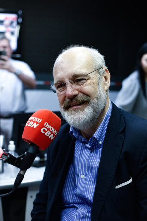 'Ai de mim se eu não me comunicar. Ai de mim se eu não subir nos telhados e comunicar a boa-nova'(Foto: DANIEL GALBER/ESPECIAL PARA O POVO)