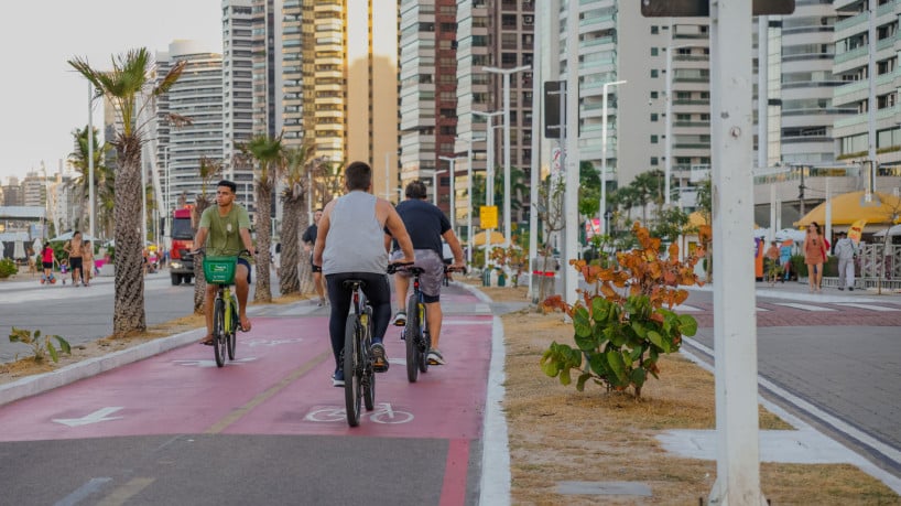 Avenida Beira-Mar é um dos locais apontados como destaques pelos turistas que visitam Fortaleza 