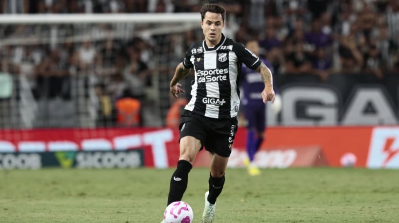 Zanocelo no jogo Ceará x Botafogo, no Castelão, pela Série A 2025 