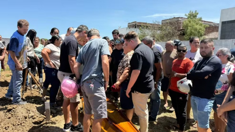 Centro Fashion Fortaleza divulgou nota de solidariedade às vítimas do acidente que deixou mortos e feridos na BR-423, em Pernambuco