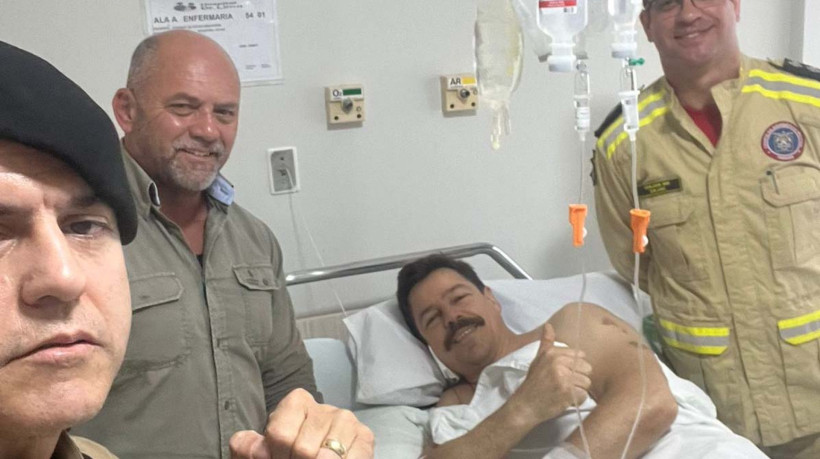 Incêndio no Paraná: o sargento Edemar de Souza Migliorini (centro) recebeu alta hospitalar no sábado, 18