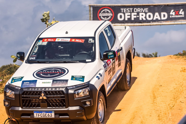 Nova Mitsubishi Triton 2026 é equipada com motor 2.4 biturbo 