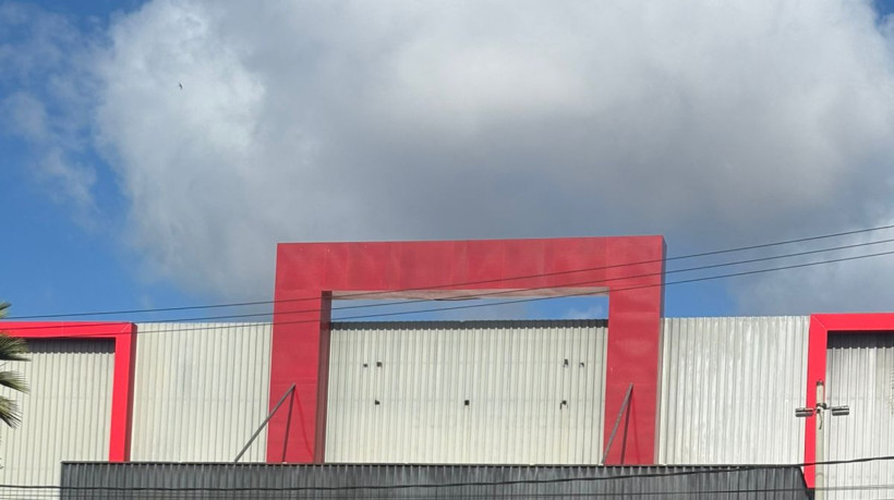 Uma equipe do Samu foi acionada para tentou reanimar a vítima