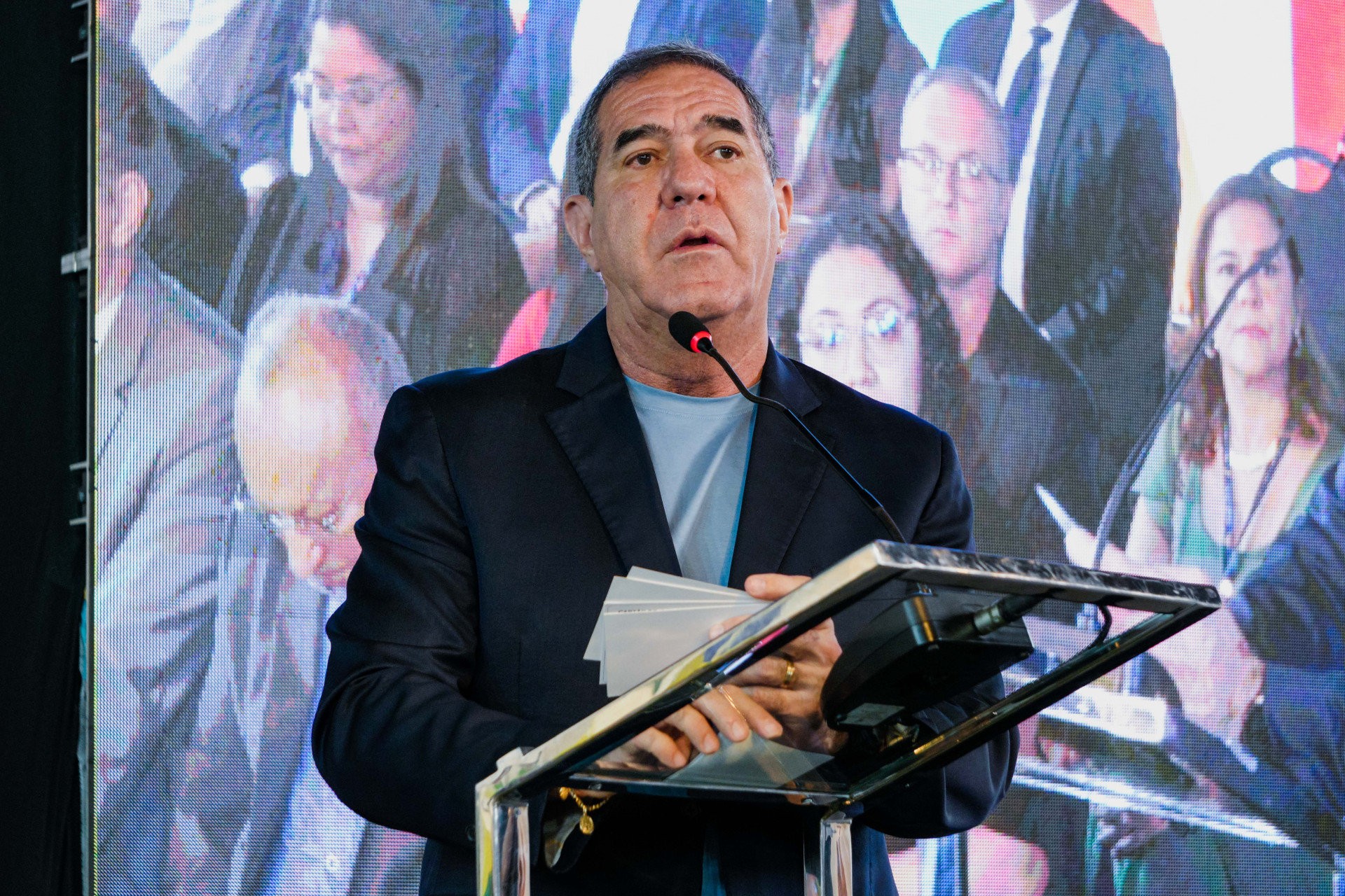 Deputado Luiz Gastão (PSD-CE), autor do projeto que suspende resolução do Conanda sobre aborto legal (Foto: FERNANDA BARROS)