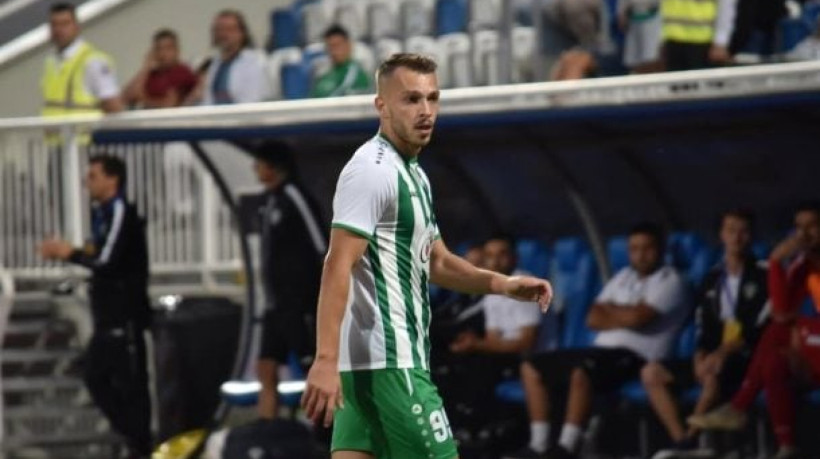 Ex-promissor lateral do futebol suíço foi companheiro de treinos de Cristiano Ronaldo em sua passagem pela base da Velha Senhora