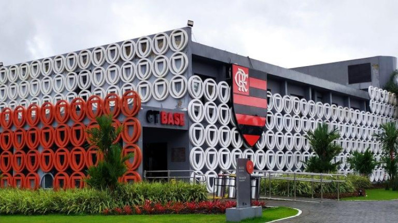 As vítimas do incêndio tinham idades entre 14 e 16 anos