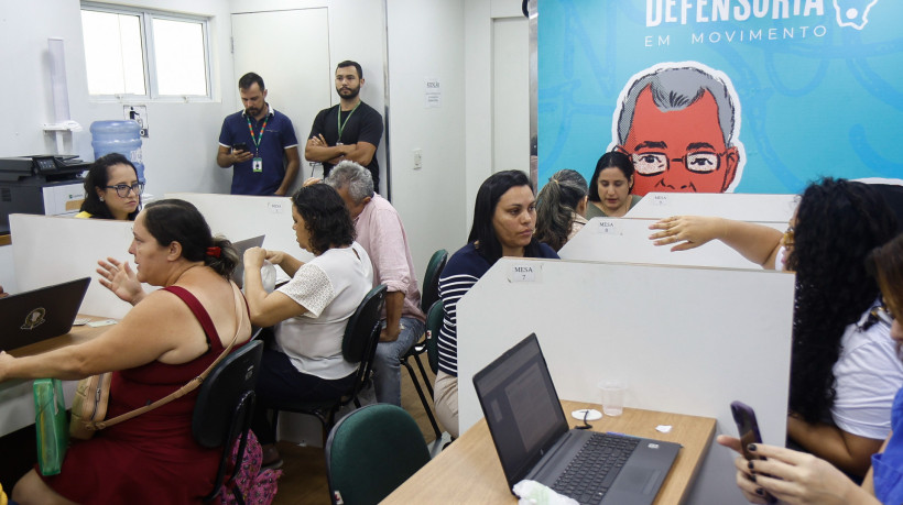 Imagem de apoio ilustrativo: atendimentos da terceira edição do Abraçar, mutirão para regularização da guarda de crianças e adolescentes em situação de orfandade