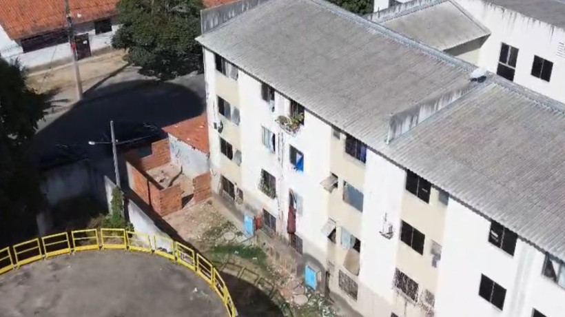 Criminosos são suspeitos de expulsar moradores de residências no Jangurussu, em Fortaleza