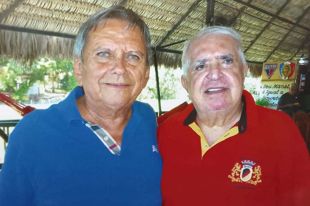 No Cipó de Gadelha, Bil Farias e Menino Camurça. (By Evando)(Foto: acervo pessoal) No Cipó de Gadelha, Bil Farias e Menino Camurça. (By Evando)(Foto: acervo pessoal)