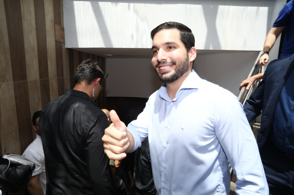 Deputado André Fernandes recebeu repúdio por pedir aplausos para o massacre no Rio de Janeiro(Foto: FÁBIO LIMA) Deputado André Fernandes recebeu repúdio por pedir aplausos para o massacre no Rio de Janeiro(Foto: FÁBIO LIMA)