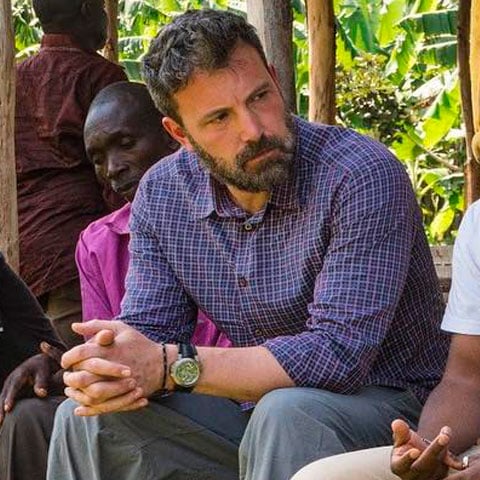 Fora das telas, o ator também se envolve em causas sociais e humanitárias. Ele é cofundador da Eastern Congo Initiative, organização que apoia comunidades locais na República Democrática do Congo por meio de programas de desenvolvimento sustentável.