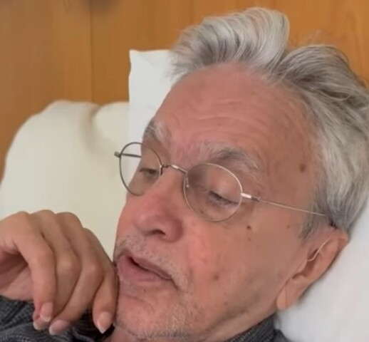 O vídeo, filmado de forma casual por um visitante, ultrapassou um milhão de visualizações nas redes sociais. Ela, por sua vez, ganhou mais de 100 mil seguidores. Caetano, afinal, ajudou, disponibilizando o perfil dela para seus 3 milhões de fãs no Instagram.