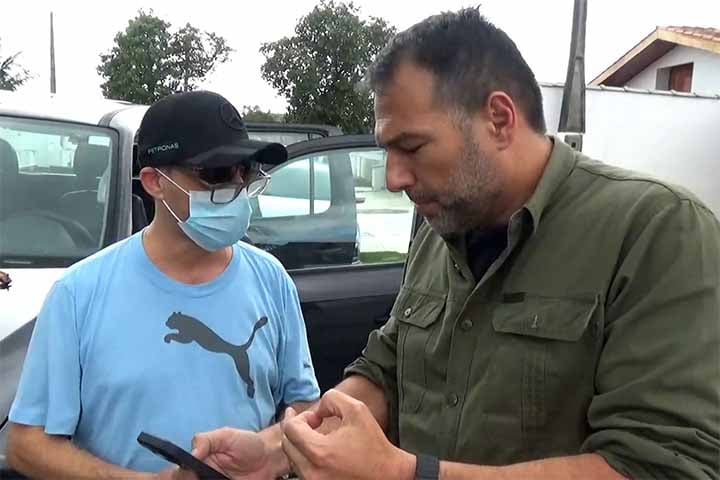 Em entrevista ao Fantástico, da TV Globo, o ex-servidor disse que agiu em “um momento de desespero” para evitar que a condenação se tornasse definitiva. “Quando você toma uma atitude de desespero, você não consegue pensar racionalmente, afirmou.
